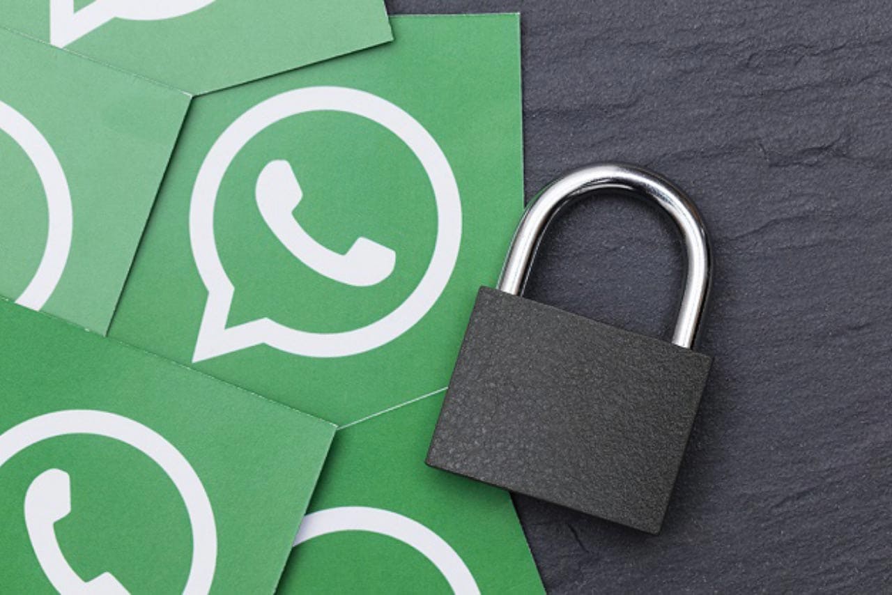 آموزش رمز گذاشتن برای واتساپ